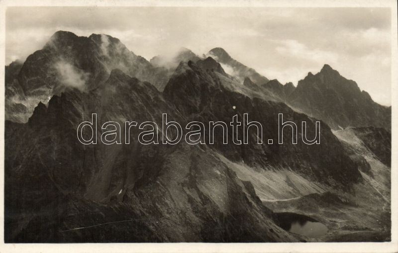 Tatra, Ladovy stít, Lomnicky a Prostredny hrot od Svistového / mountain peaks, Tátra, Jég-völgyi-csúcs, Lomnici-csúcs, Prostredny csúcs, Svistového