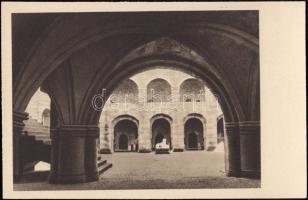 Rodosz, Nagymesteri Palota, bejárat Rhodes, Palace of the Grand Master of the Knights, entrance