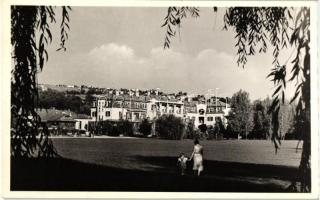 Balatonkenese, Fővárosi üdülőhely, II. sz. szálló épület