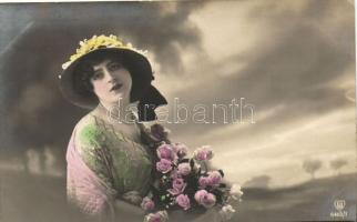 Hölgy virágokkal, üdvözlő lap, Lady with flowers, greeting card