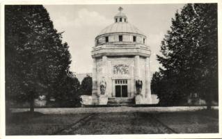 Krasznahorkaváralja, mauzóleum, Krásnohorské Podhradie, mausoleum