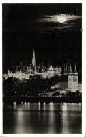 Budapest I. Halászbástya és Koronázó templom, este