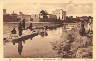Gabes, Oued's border