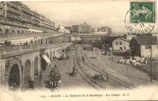 Algiers, Republic boulevard, quay