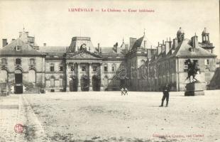 Lunéville, Castle, courtyard