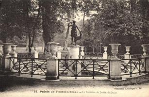 Fontainebleau, Palace, Diane park fountain