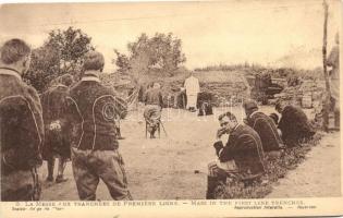 WWI French military, mass in the first line trenches