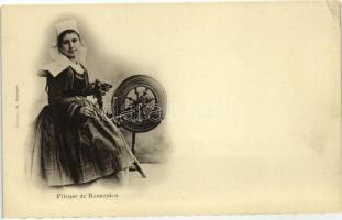 Fileuse de Rosporden / Spinner from Rosporden, French folklore