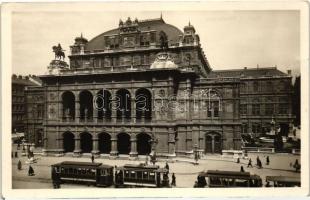 Vienna, Wien I. Staatsoper / opera house, tram