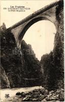 Luz-Saint-Sauveur, Napoleon bridge