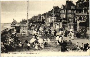 Trouville, Les Planches / beach