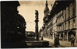 Bern, Spitalgasse / street, shop of E. Petion and Lüthi &amp; Co.