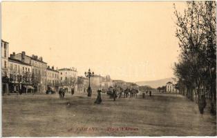 Romans, Place d'Armes / square