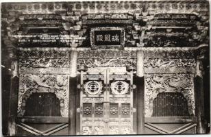 Sendai, Zuihoden, front of the Date clan Mausoleum, Sendai, Zuihoden, a Date klán mauzóleumának homlokzata