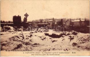 Soissons, the Cemetery after the bombardment, from a postcard booklet, World War I., Soissons, a temető a bombázás után, képeslapfüzetből, I. világháború