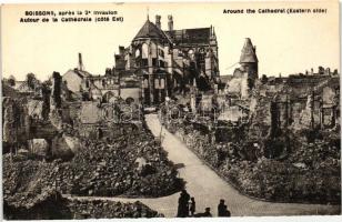 Soissons, vicinity of the Cathedral after the second invasion, World War I., Soissons, a Katedrális környéke a második invázió után, I. világháború