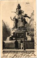 Paris, Monument de Victor Hugo