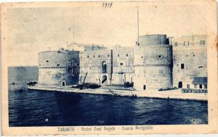 Taranto, Castel Sant Angelo, Canale Navigabile / castle