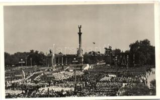 1939 Budapest, XXVIII. Országos Katolikus Nagygyűlés a Hősök terén