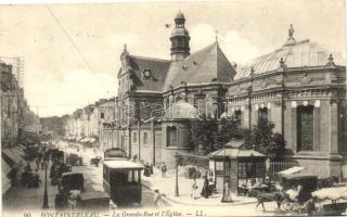 Fontainebleau, Grande Rue, Eglise / main street, tram