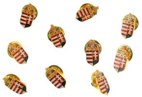 ND 10pcs metal badge with resin overlay of Hungary's coat of arms (18x9mm), DN 10db koronás, magyar címeres, műgyantás fém jelvény (18x9mm), OD 10 Stück Metallabzeichen mit dem Wappen Ungarns (18x9mm)