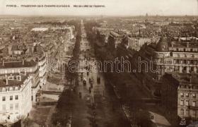 Paris, Champs Elysées, Pris de l'Arc de Triomphe, automobiles