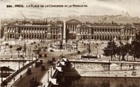 Paris, La Place de la Concorde, La Madeleine / square, automobile, tram, truck