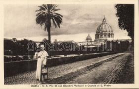 Rome, Roma; S. S. Pio XI, Giardini Vaticani, Cupola di S. Pietro / Pope Pius XI, Gardens of Vatican City, dome